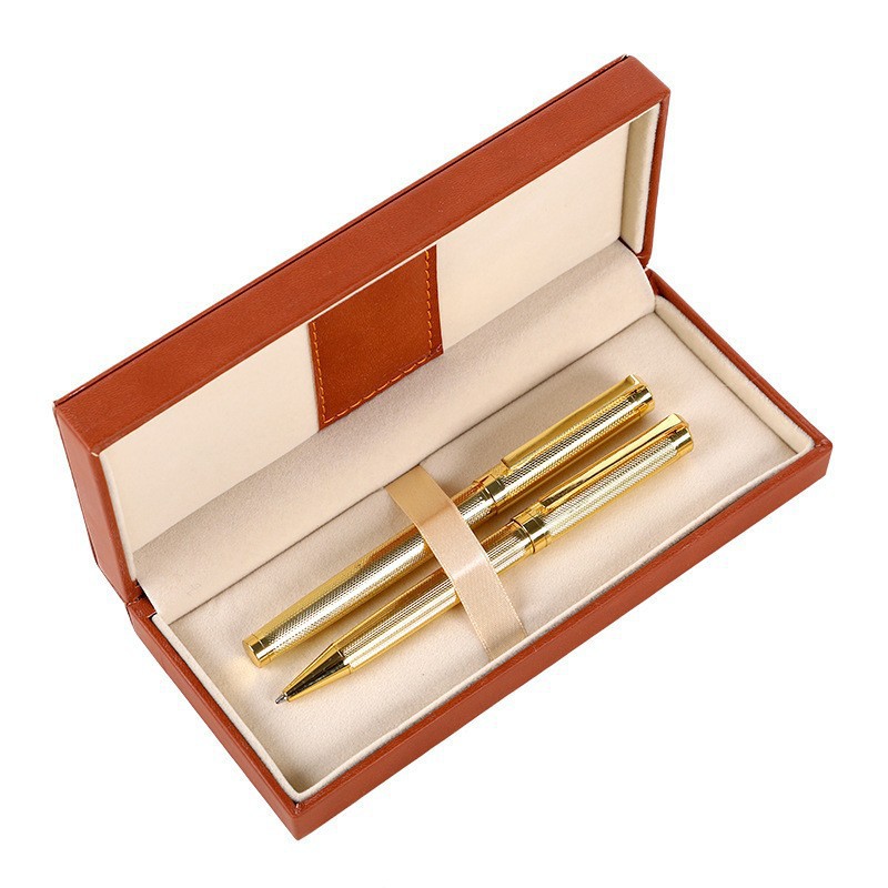 golden color metal gift pen set